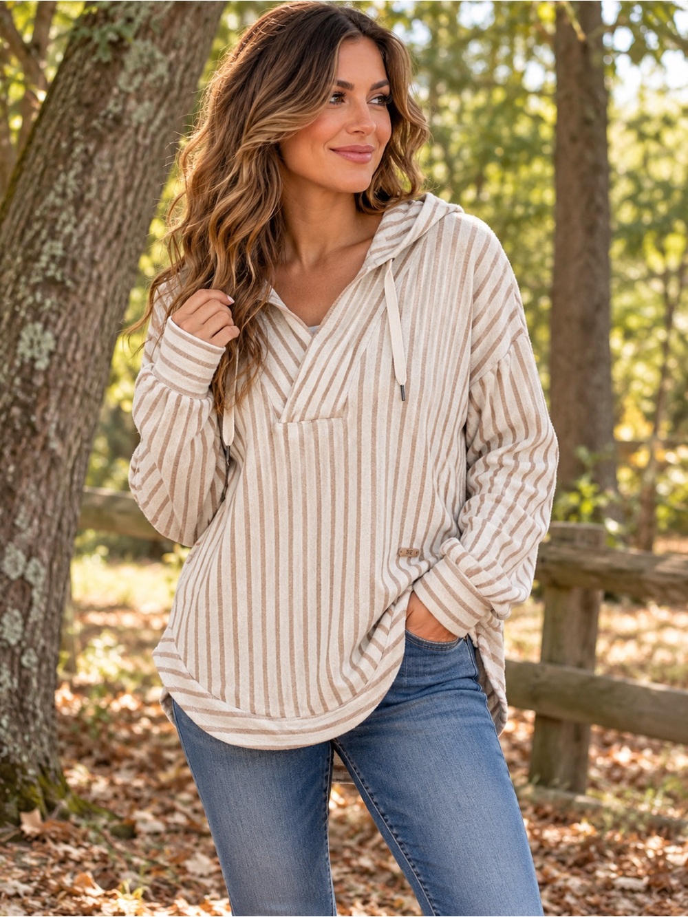 BKE Striped Cream & Tan Hooded Pullover soft cozy size M
